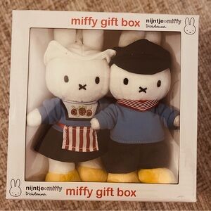 Miffy Holland Gift Box Plush Duo With free gift